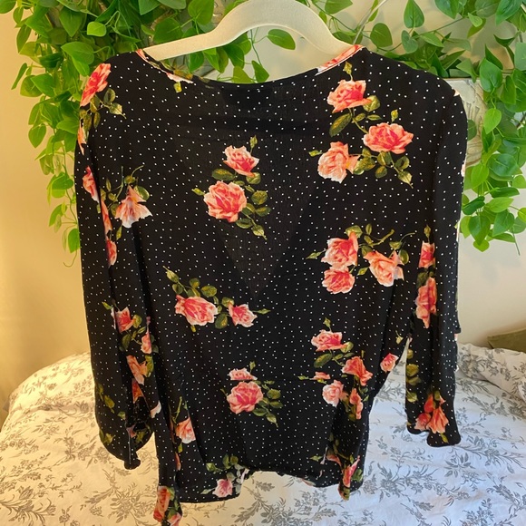 Floral blouse - Picture 2 of 2